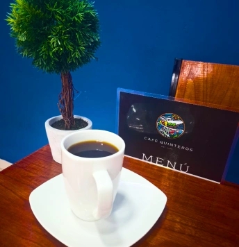 Cafe Quinteros' Cafe Americano
