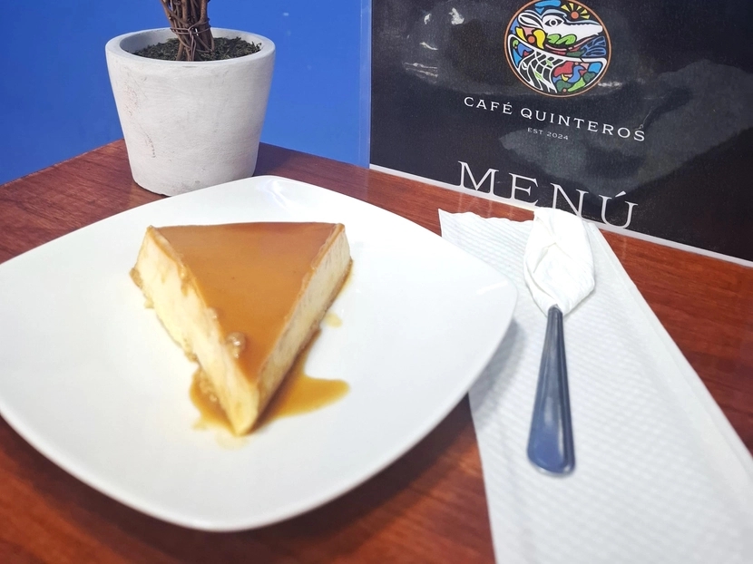 Flan napolitano