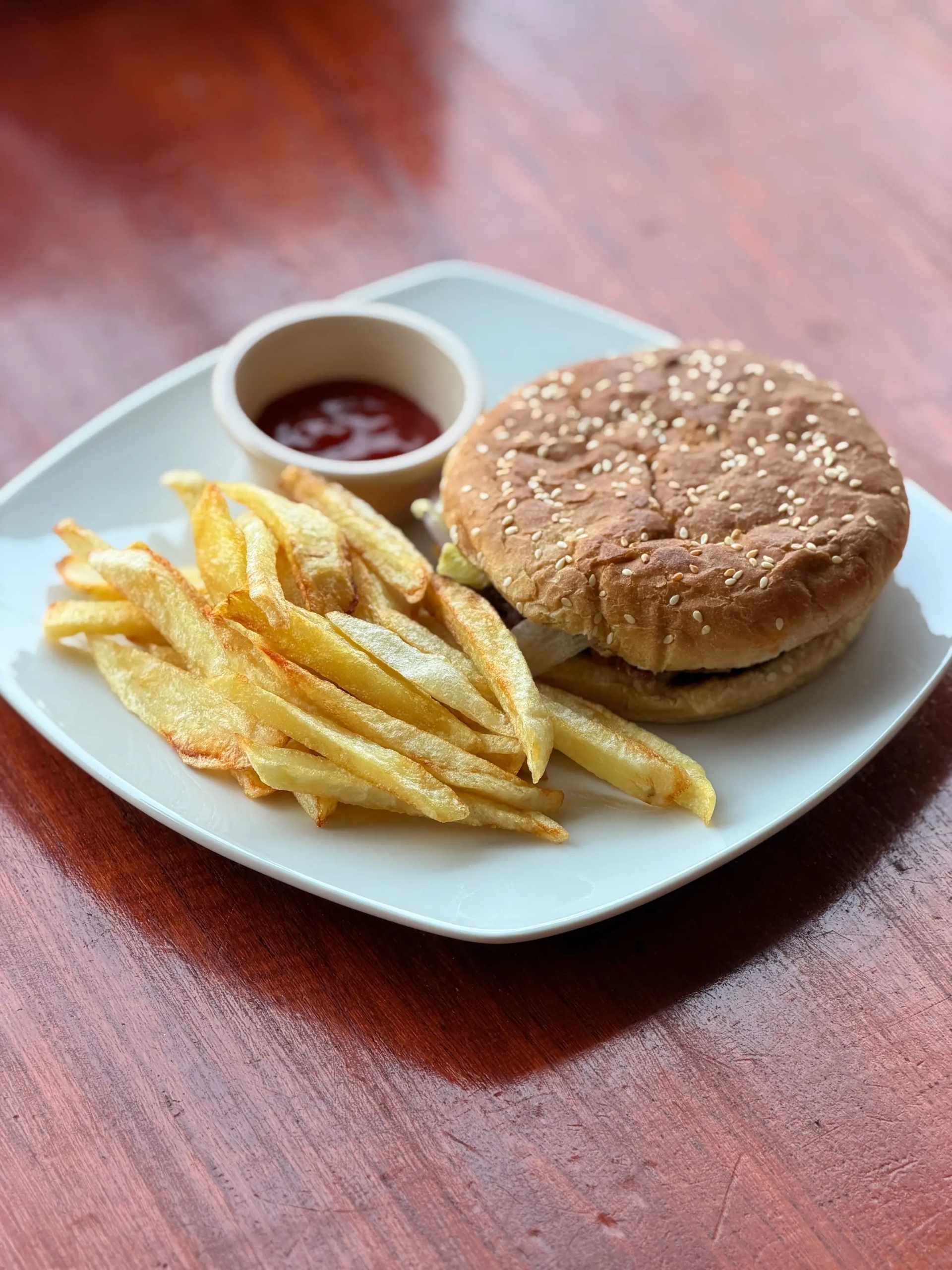 Hamburguesa con papas